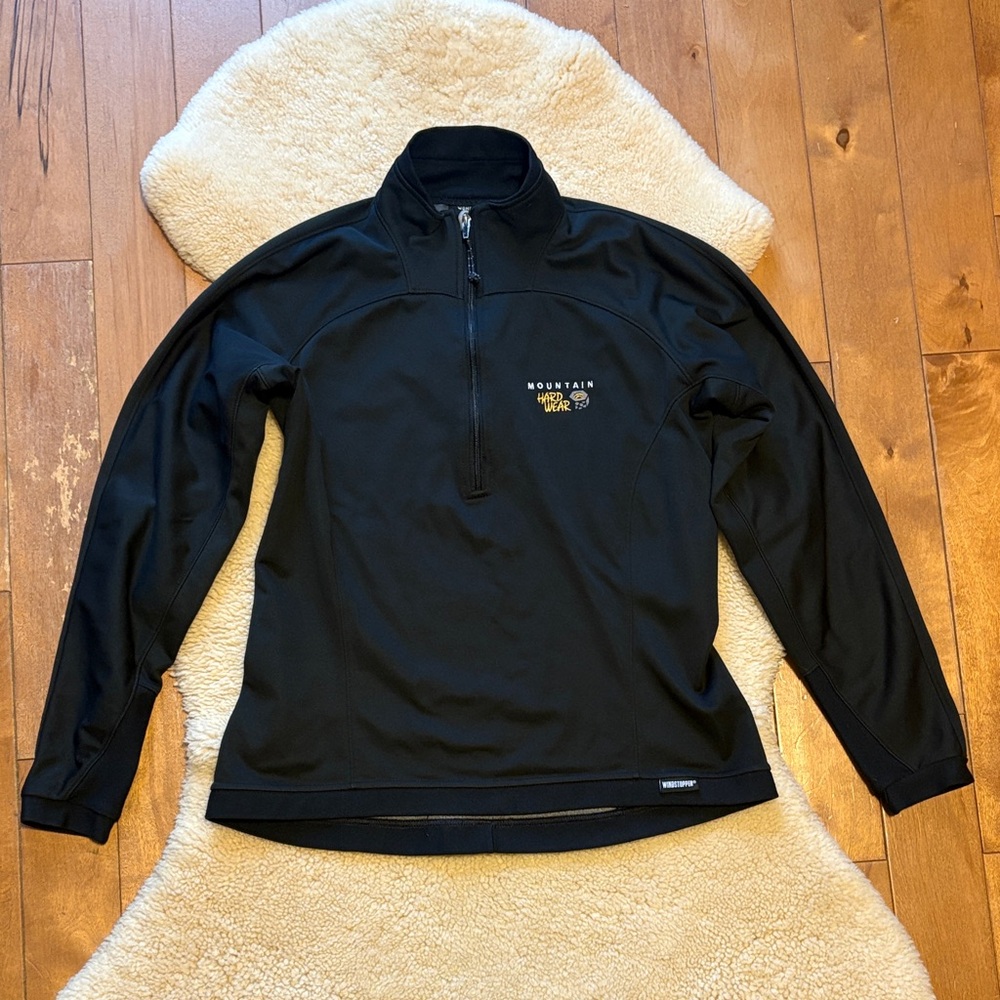 Mountain Hardwear Windstopper 1/4 pullover, black, women’s medium